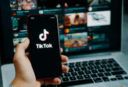 TikTok empleados