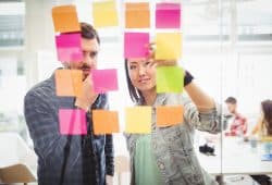 ¿Puede la IA ser creativa sin robarte la esencia de marca?